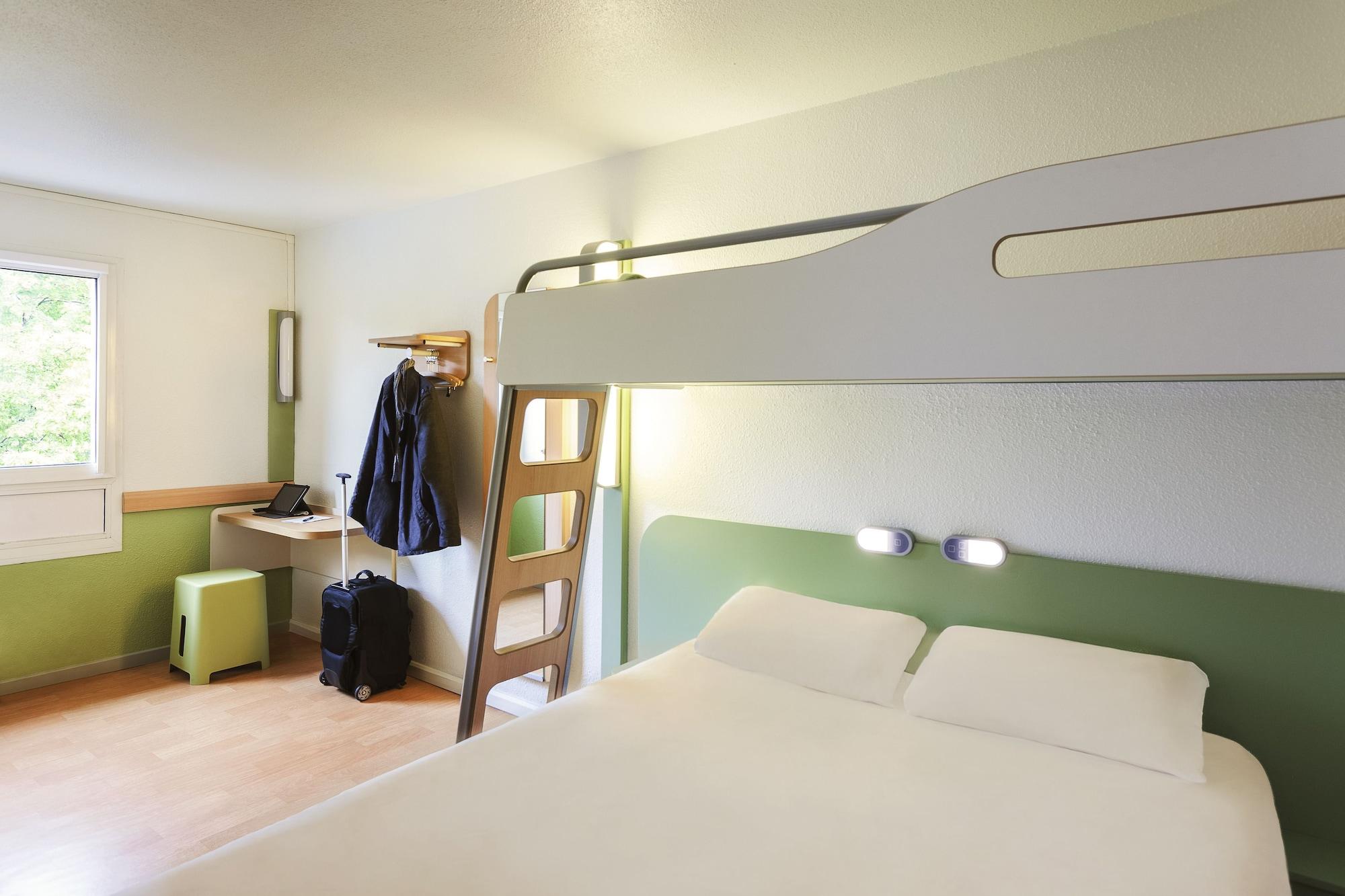 Ibis Budget Lisieux Exterior photo