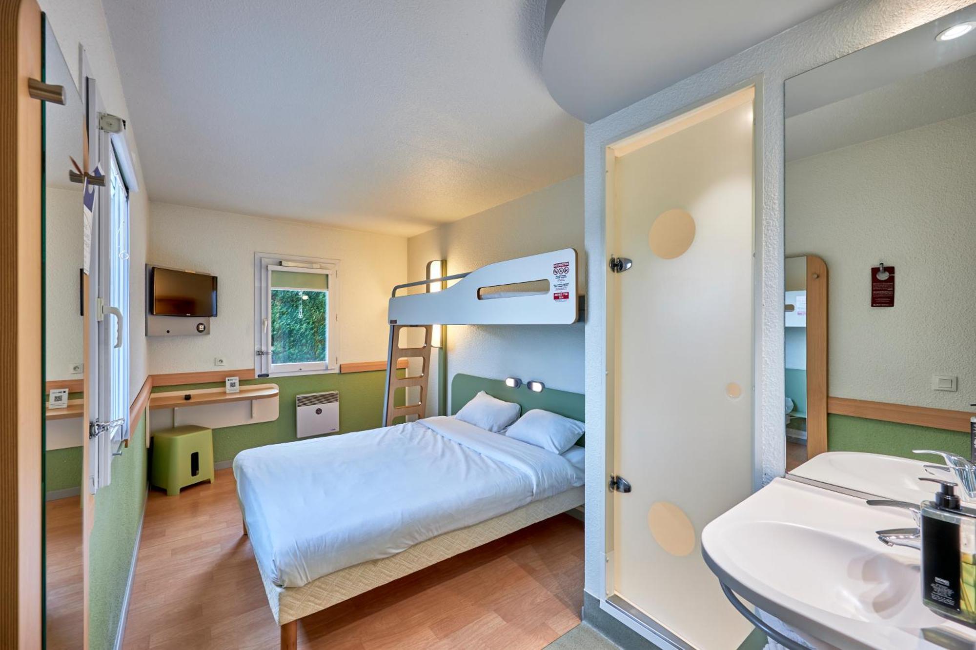 Ibis Budget Lisieux Exterior photo