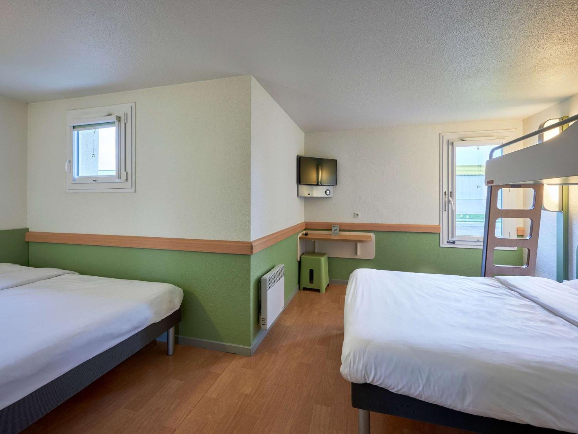 Ibis Budget Lisieux Exterior photo