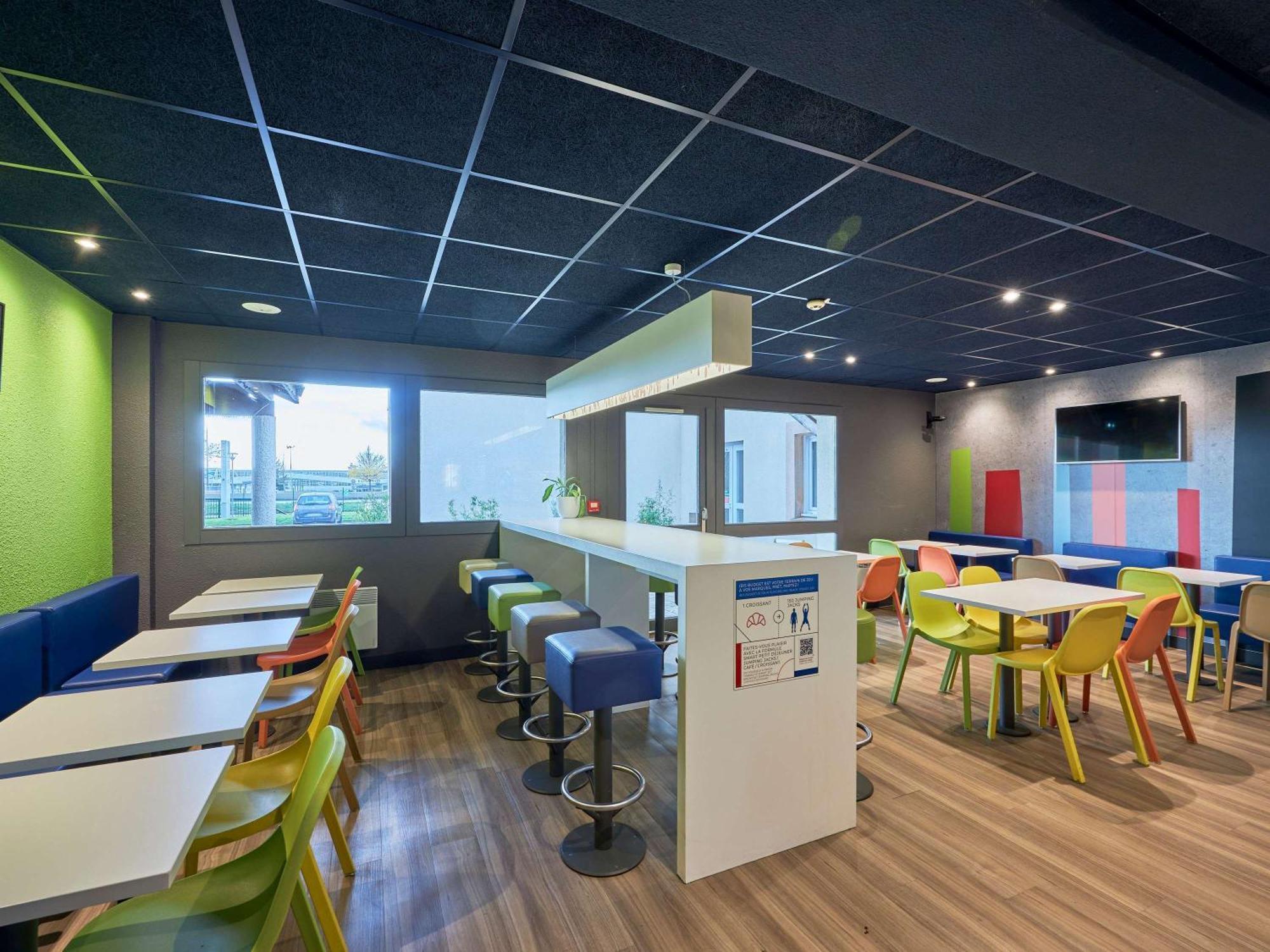 Ibis Budget Lisieux Exterior photo